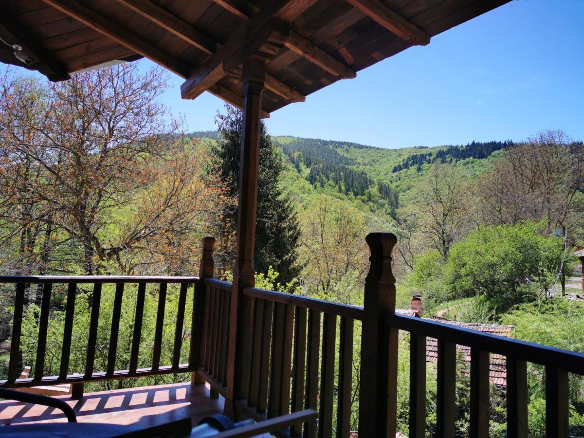 Hotel Divetsite Sliven Buitenkant foto