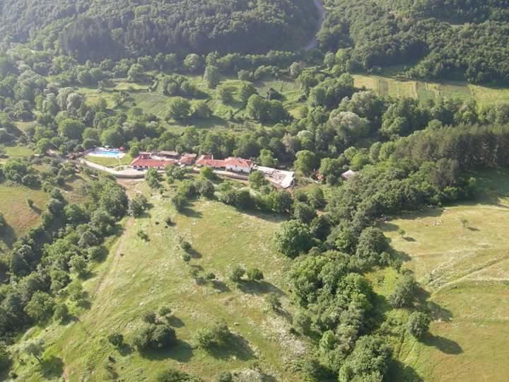 Hotel Divetsite Sliven Buitenkant foto