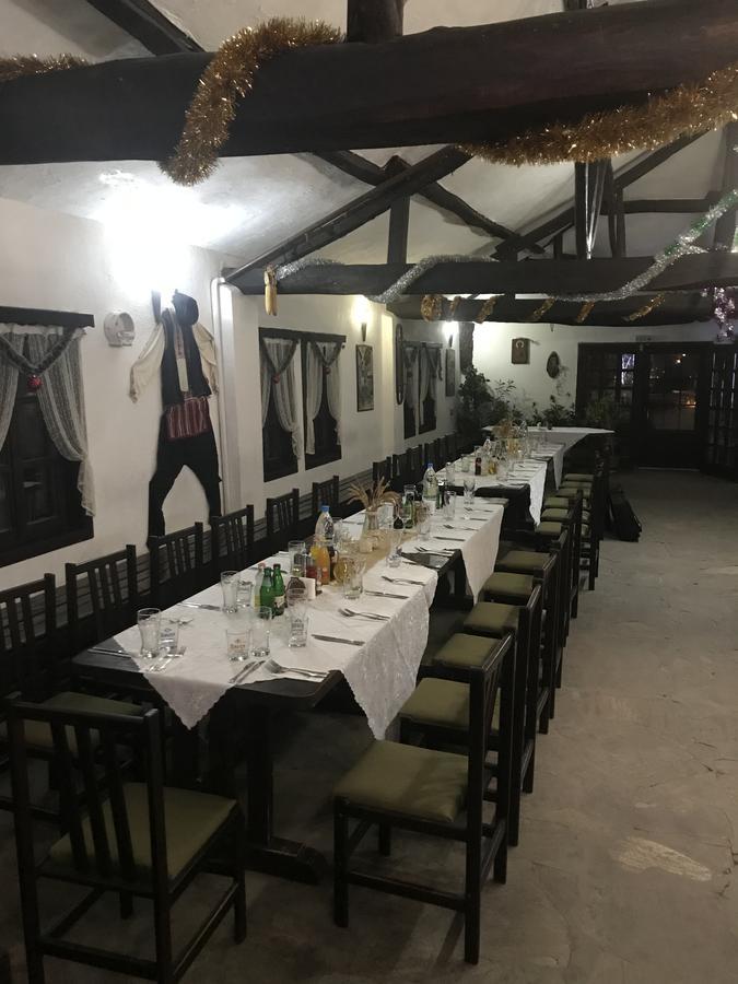 Hotel Divetsite Sliven Buitenkant foto