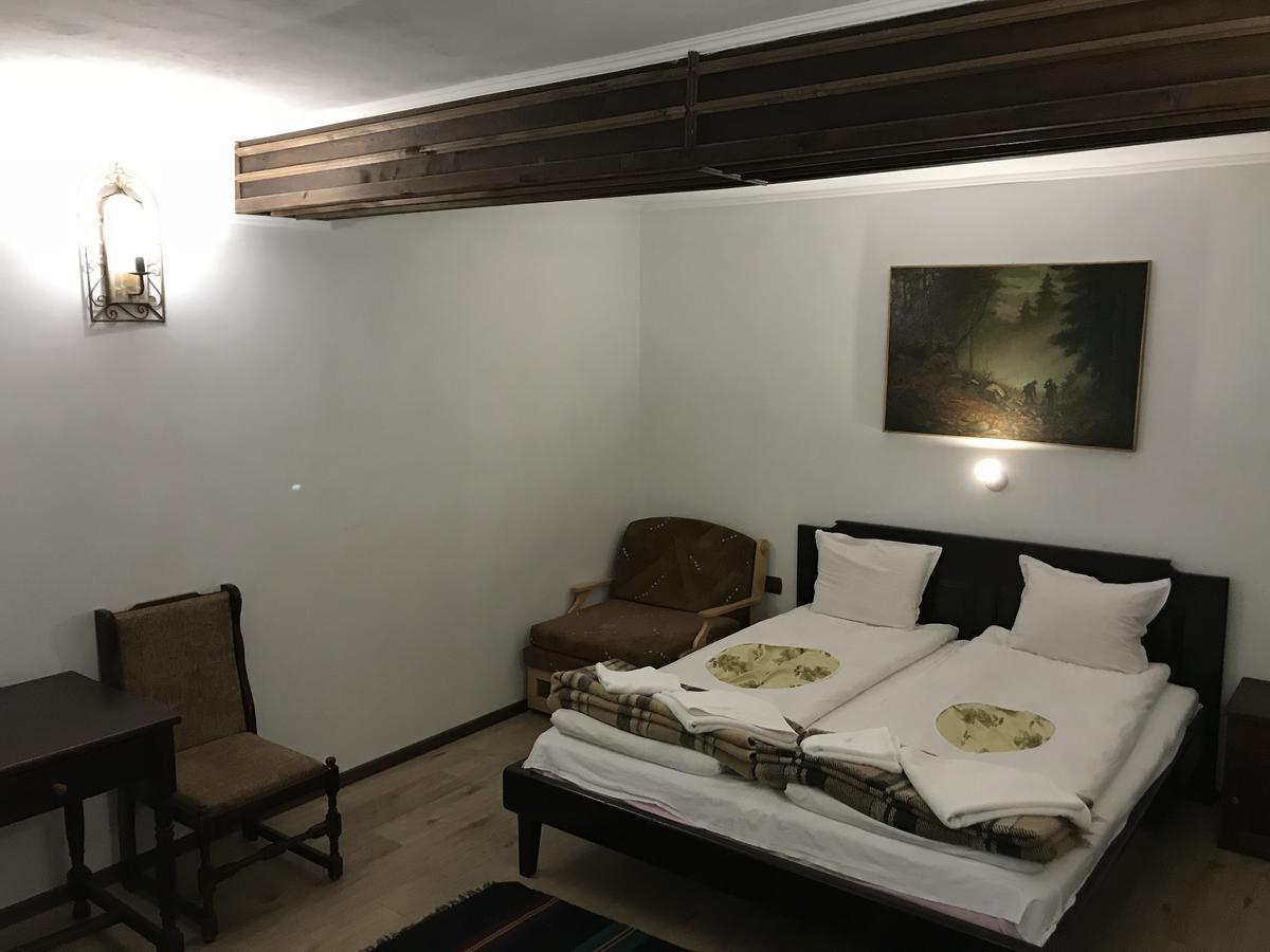 Hotel Divetsite Sliven Buitenkant foto